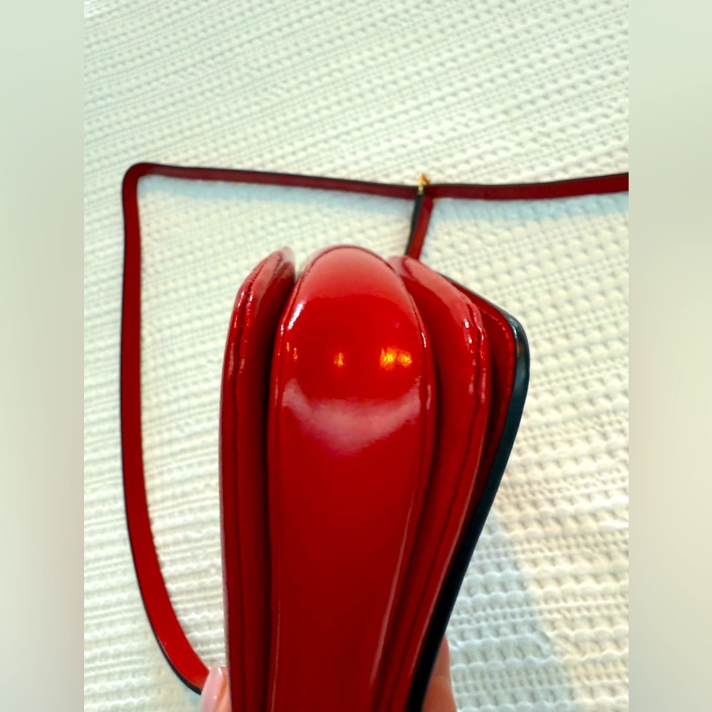 ❤️ Marni mini sculpture red crossbody, gold carry handle ❤️ - Picture 6 of 16